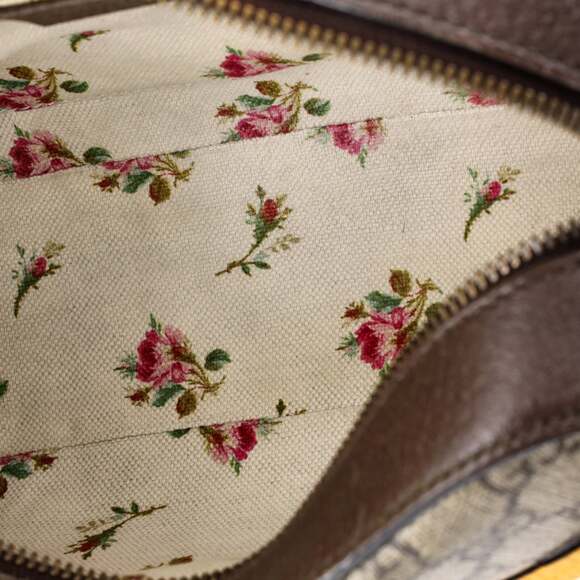 Gucci Neo Vintage Camera Messenger Bag #219188G19B